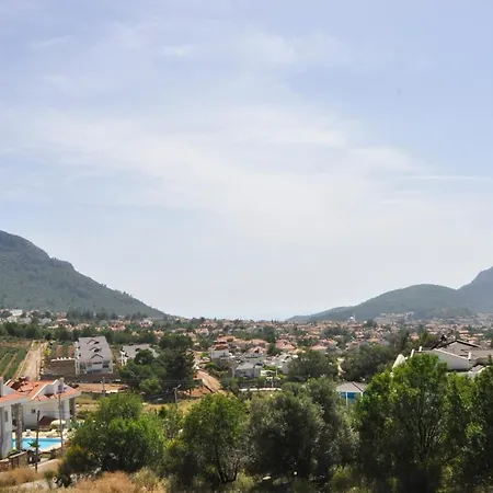 Sleeps 8 Pool Air Con Wifi Villa